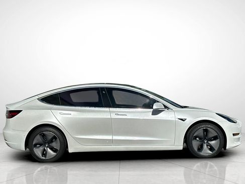 Used 2018 Tesla Model 3 Long Range image 22
