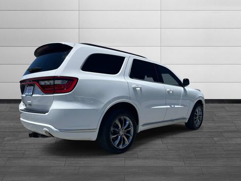 Used 2022 Dodge Durango SXT w/ Anodized Platinum Package AWD/4WD image 3