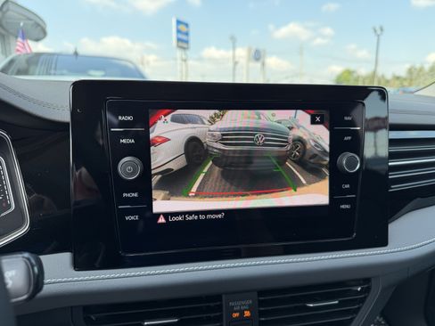 New 2026 Volkswagen Jetta SEL FWD image 19