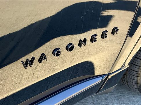 Used 2024 Jeep Wagoneer Launch Edition image 58