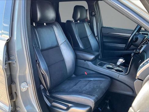 Used 2021 Jeep Grand Cherokee Laredo X RWD image 27