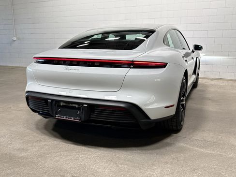 Used 2024 Porsche Taycan w/ Premium Package image 7
