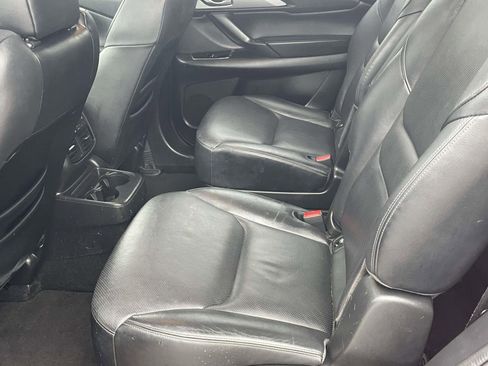 Used 2020 MAZDA CX-9 Touring image 12