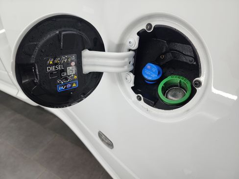 Used 2022 RAM 3500 Big Horn w/ Level C Equiment Group image 31