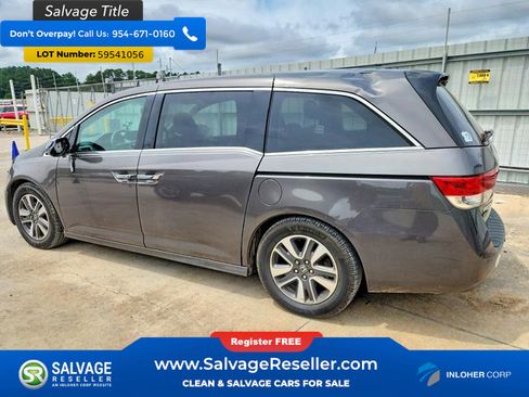 Used 2014 Honda Odyssey Touring image 3