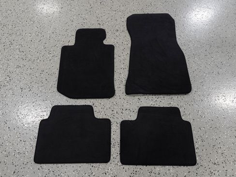 Used 2025 BMW M3 Competition w/ M Carbon Exterior Package image 89