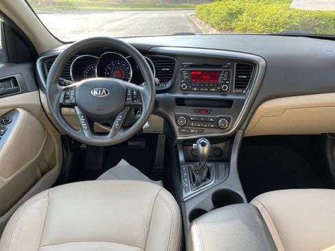 Used 2013 Kia Optima LX FWD image 8