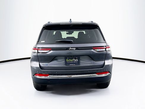 Used 2022 Jeep Grand Cherokee Limited 4xe w/ Luxury Tech Group II AWD/4WD image 7