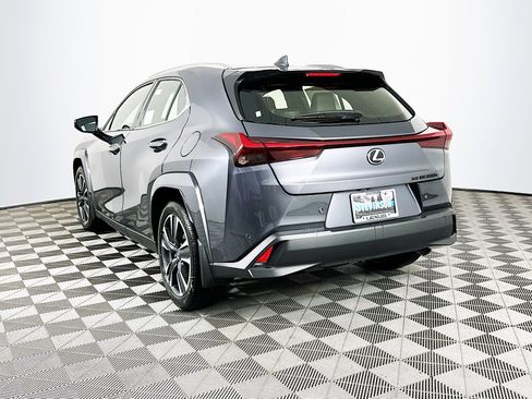 New 2025 Lexus UX 300h AWD image 5
