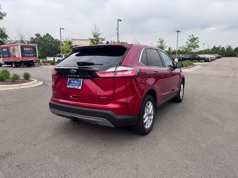 Certified 2024 Ford Edge SEL w/ Convenience Package AWD/4WD image 5