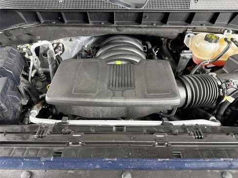 Used 2022 Chevrolet Silverado 1500 LTZ AWD/4WD image 31