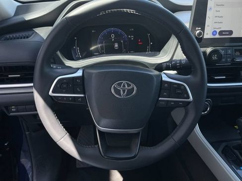 Used 2026 Toyota Grand Highlander AWD image 14