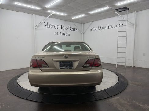 Used 2004 Lexus ES 330 image 6