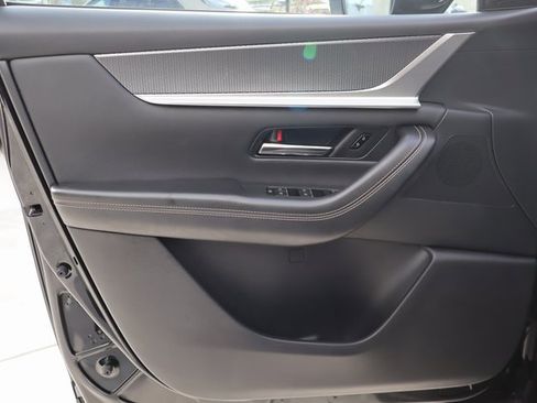 Certified 2025 MAZDA CX-90 Plug-In Hybrid w/ Preferred image 29