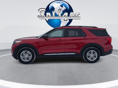 Used 2023 Ford Explorer XLT w/ Equipment Group 202A image 6