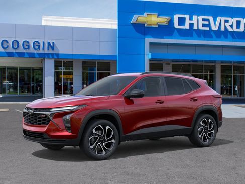 New 2026 Chevrolet Trax RS FWD image 2