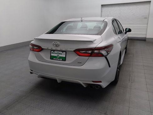 Used 2023 Toyota Camry SE FWD image 7