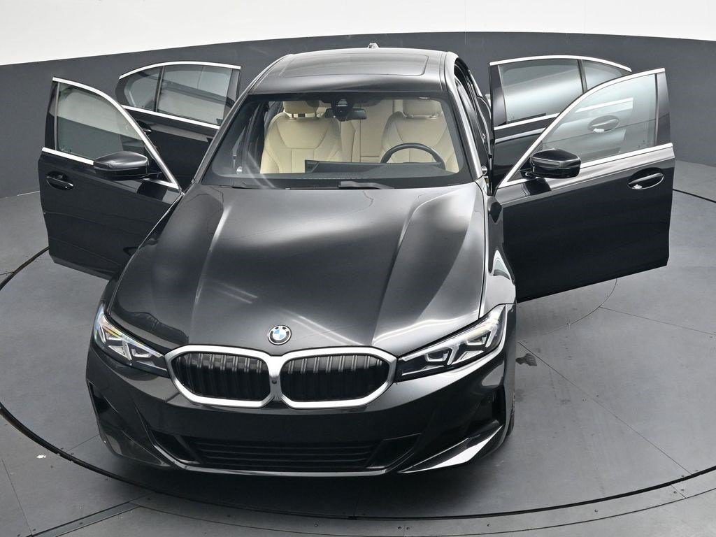 Used 2024 BMW 330i Sedan w/ Convenience Package RWD image 37