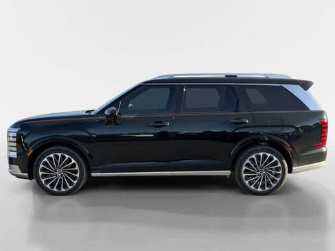 New 2026 Hyundai Palisade Calligraphy FWD image 2