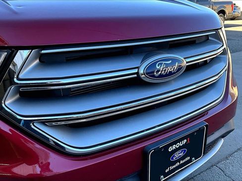 Used 2016 Ford Edge SEL w/ Equipment Group 201A image 28