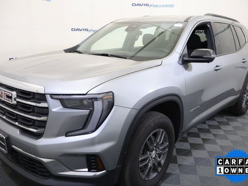 Used 2025 GMC Acadia Elevation AWD/4WD image 12