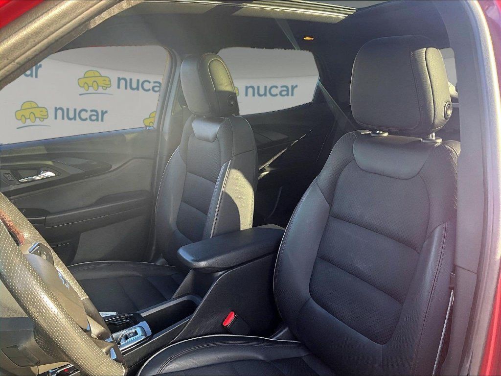 Used 2023 Chevrolet TrailBlazer RS w/ Sun and Liftgate Package AWD/4WD image 10