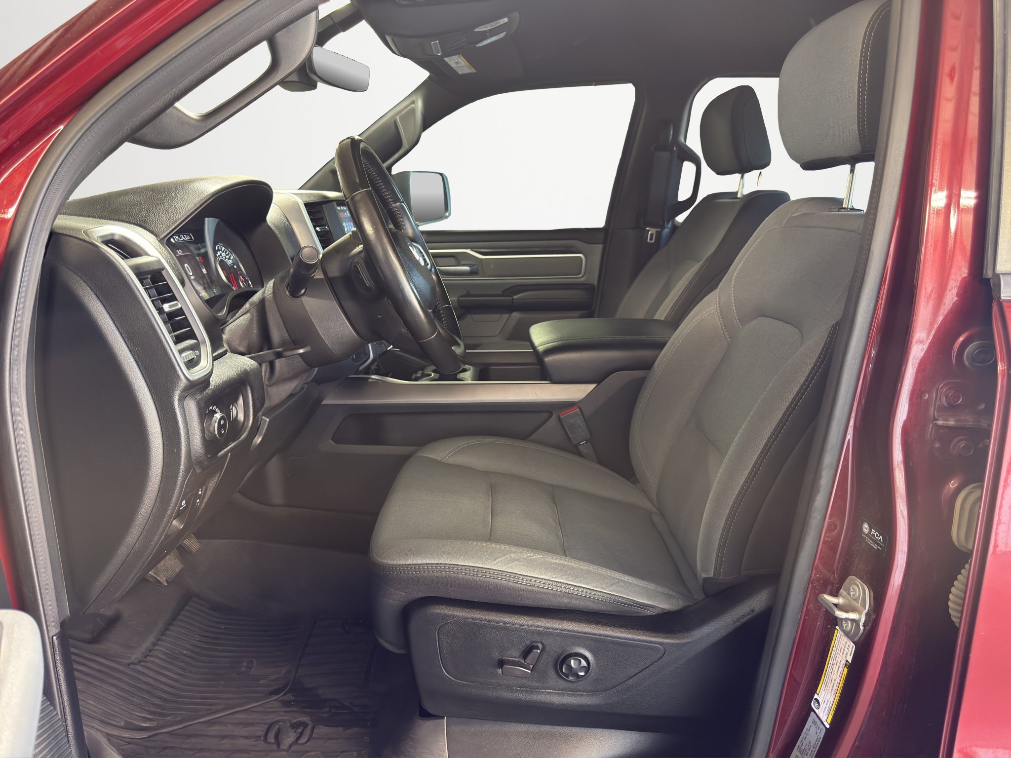 Used 2021 RAM 1500 Big Horn AWD/4WD image 8
