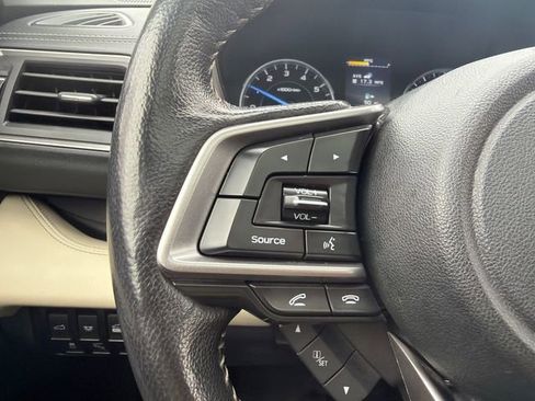 Certified 2022 Subaru Ascent Limited w/ Technology Package AWD/4WD image 30