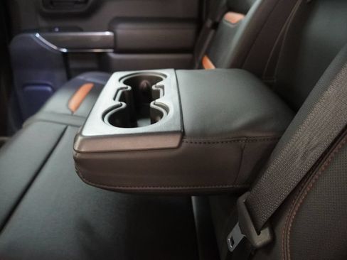 Used 2020 GMC Sierra 1500 AT4 w/ AT4 Premium Package AWD/4WD image 31
