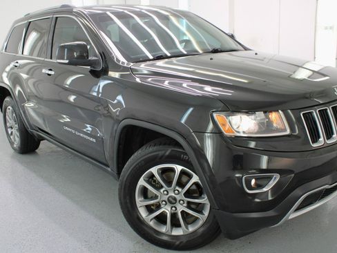 Used 2014 Jeep Grand Cherokee Limited AWD/4WD image 14