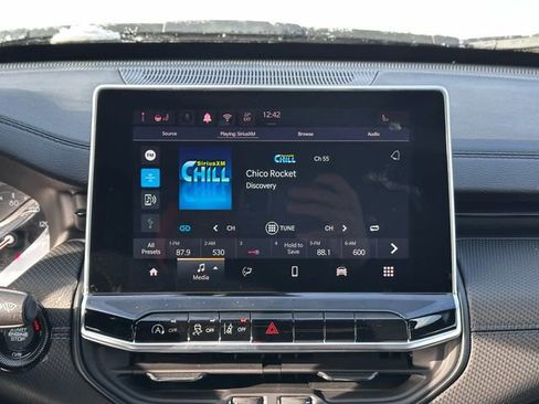 New 2026 Jeep Compass Latitude image 16