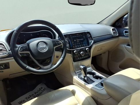 Used 2021 Jeep Grand Cherokee Limited AWD/4WD image 12