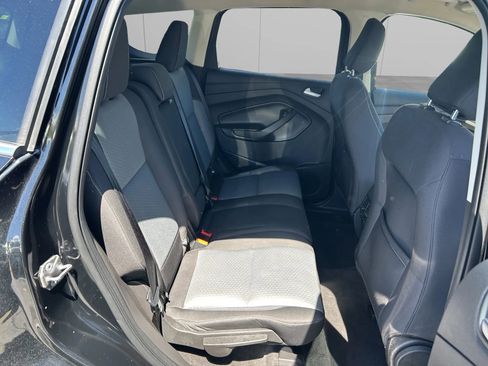 Used 2018 Ford Escape SE w/ SE Sync 3 Package image 12