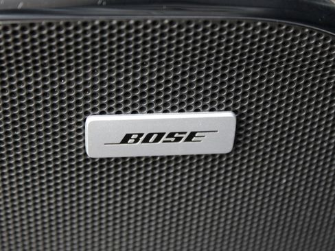 Used 2014 GMC Sierra 1500 SLT w/ SLT Crew Cab Value Package image 30