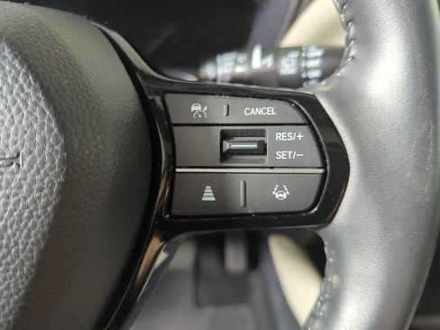 Certified 2024 Honda HR-V EX-L image 29