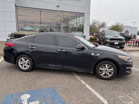 Used 2018 Kia Optima LX image 34