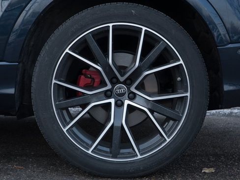 Used 2023 Audi Q8 Prestige image 13