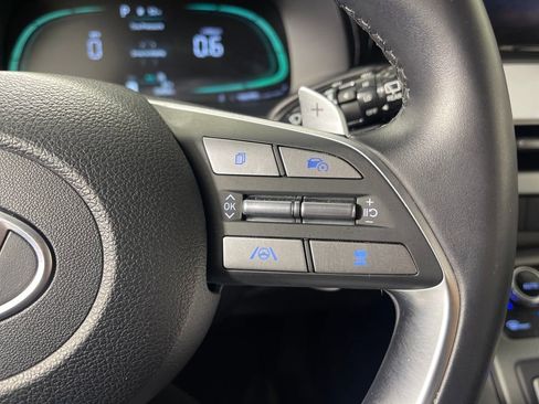 Certified 2025 Hyundai Palisade SEL image 30