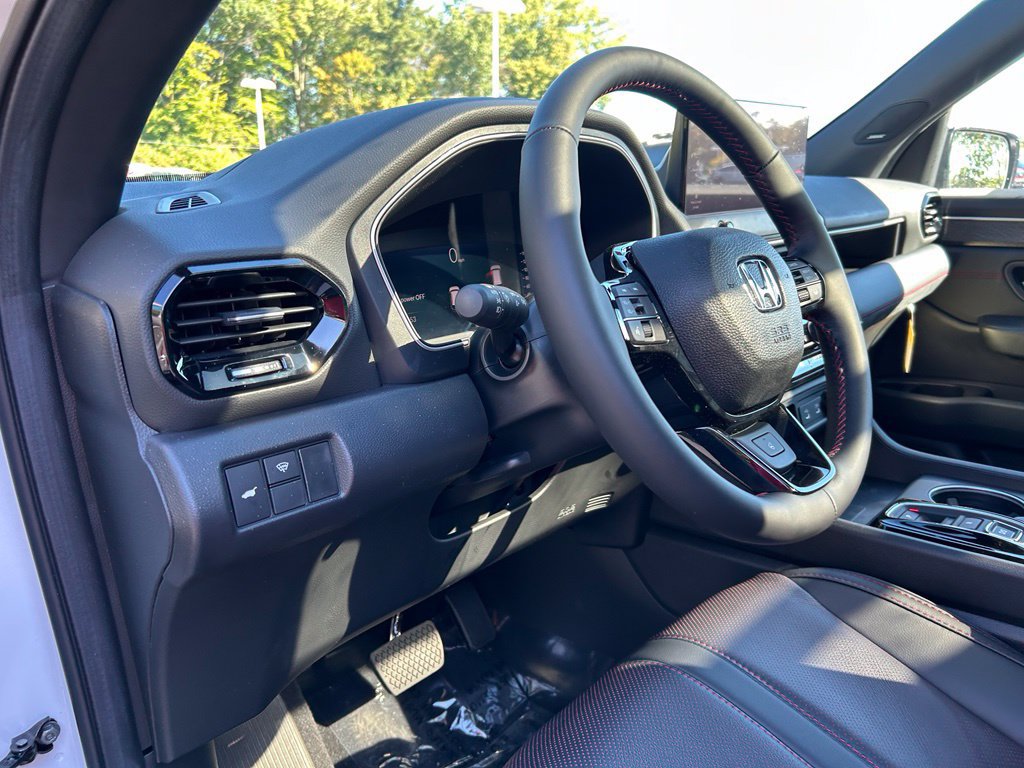 New 2026 Honda Pilot Black Edition image 11