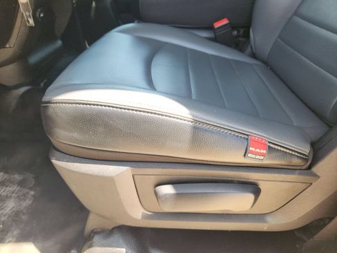 Used 2022 RAM 1500 Tradesman AWD/4WD image 25