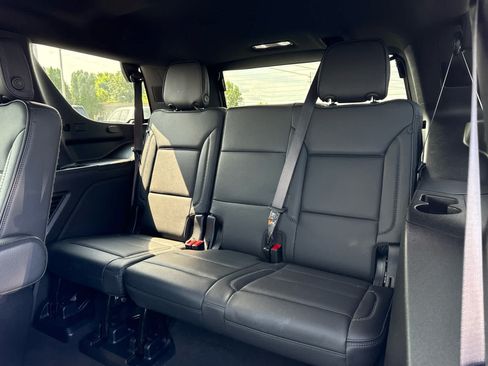 Certified 2025 GMC Yukon Denali AWD/4WD image 23
