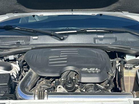 Used 2019 Dodge Challenger SXT w/ Blacktop Package image 12