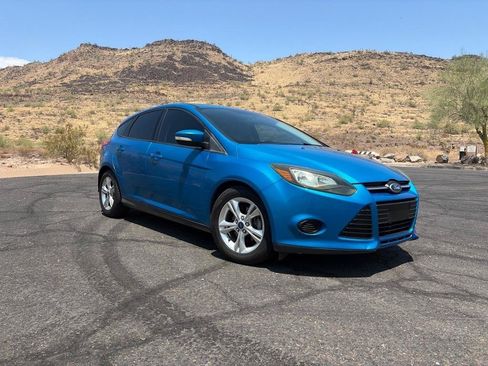 Used 2014 Ford Focus SE FWD image 3