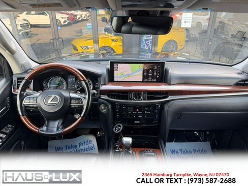 Used 2017 Lexus LX 570 4WD image 25