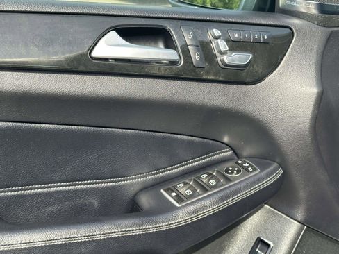Used 2018 Mercedes-Benz GLE 350 4MATIC image 18