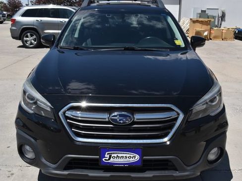 Used 2018 Subaru Outback 2.5i Limited AWD/4WD image 2