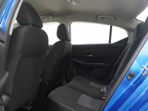 Used 2022 Nissan Sentra SV image 16