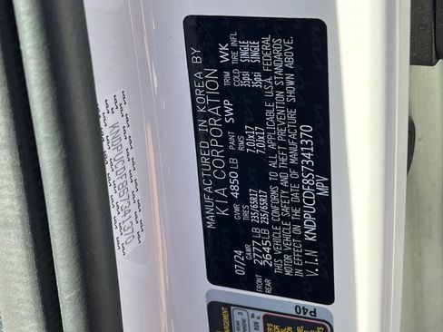 Used 2025 Kia Sportage LX image 53