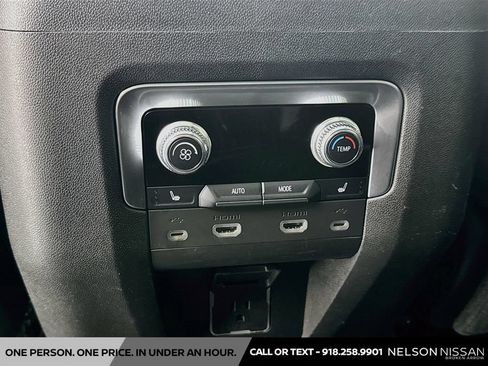 Used 2021 GMC Yukon AT4 w/ AT4 Premium Plus Package AWD/4WD image 28