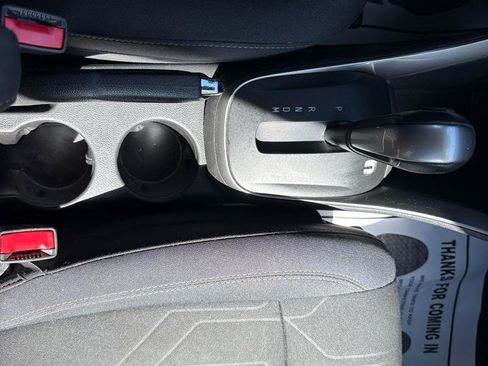 Used 2020 Chevrolet Trax LT FWD image 38